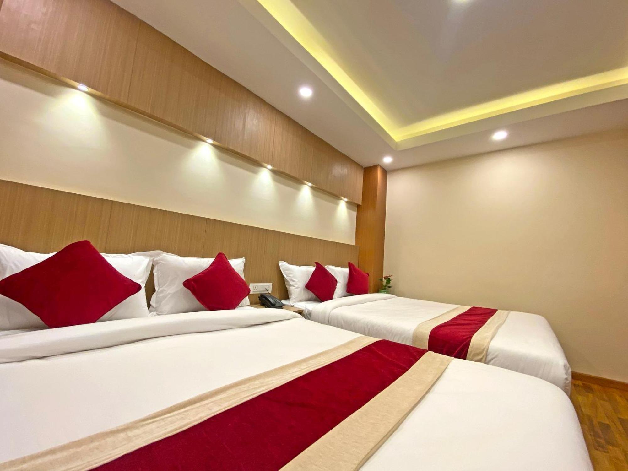 Hotel Nilakantha Pvt. Ltd Kathmandu Exterior photo