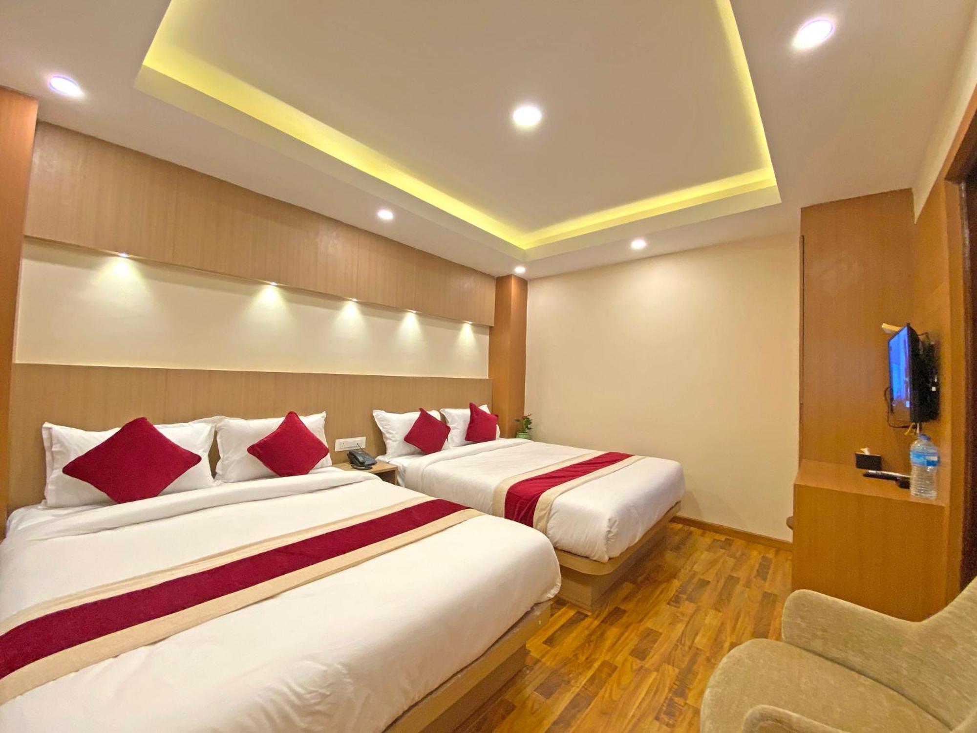 Hotel Nilakantha Pvt. Ltd Kathmandu Exterior photo